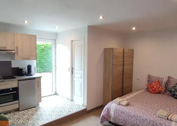 Guest Houses 28&40
